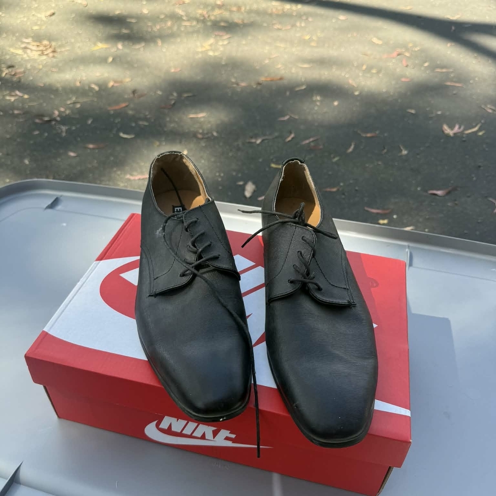 Express Black Leather Derby Dress Shoes